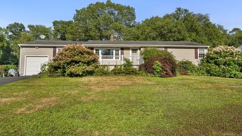 12 Deerfield Drive Seymour CT 06483