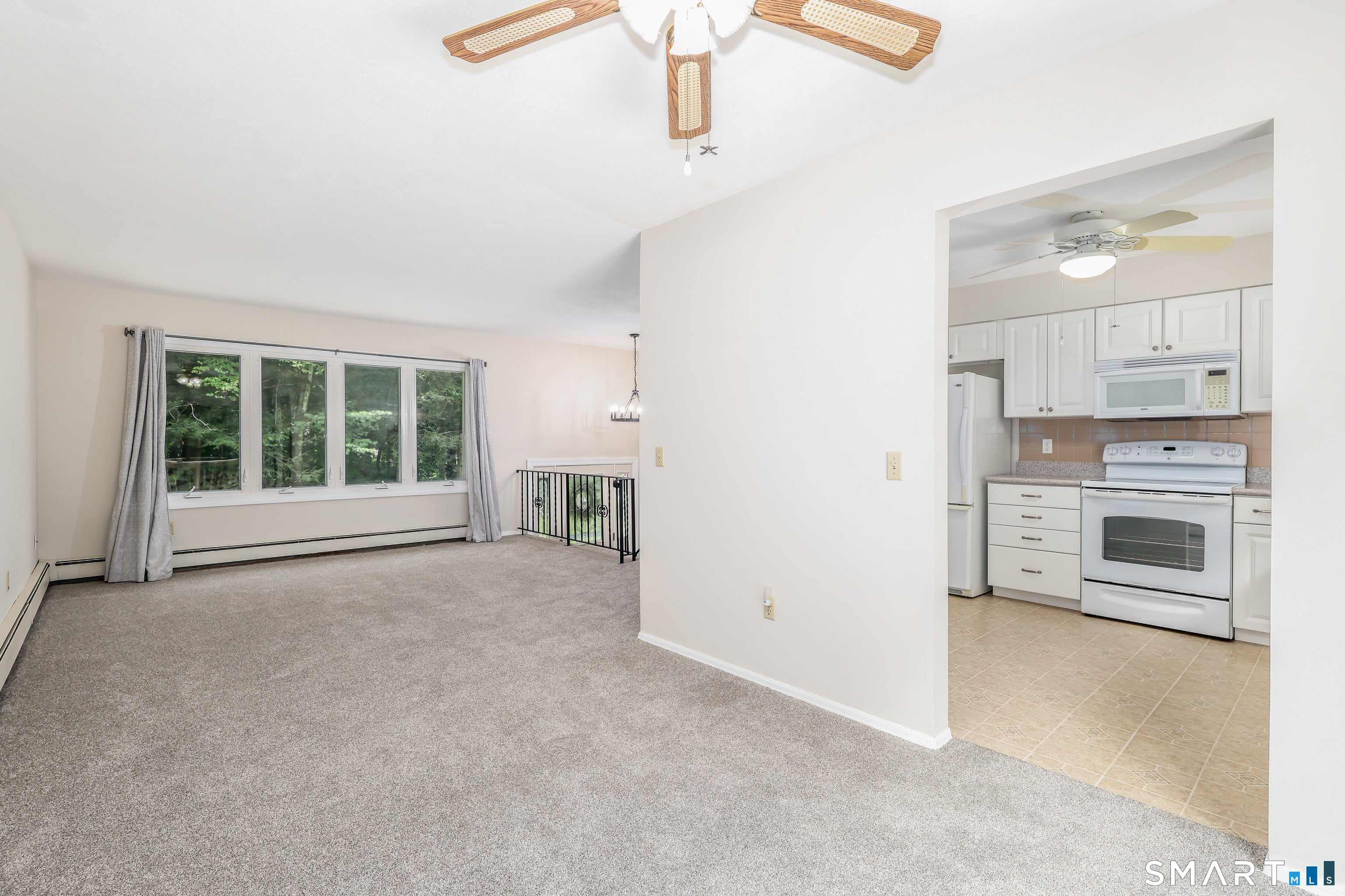 4 Beaver Bog Road