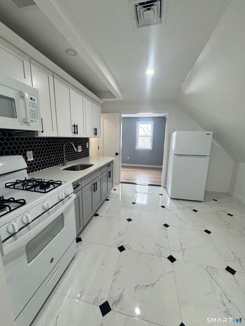 Photo of 417 Poplar Street, New Haven, CT 06513 (MLS # 24155828)