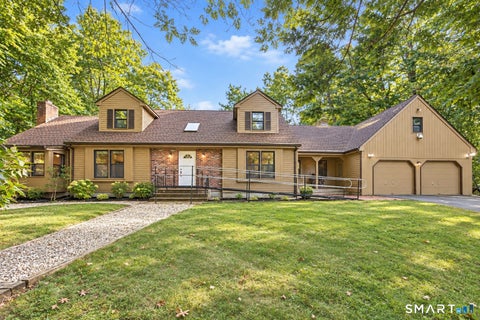 Photo of 163 Juniper Drive, Avon, CT 06001 (MLS # 24209509)