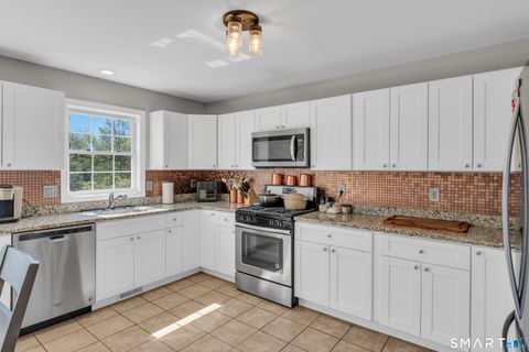 Tiny photo for 8 Foot Circle #8, Wallingford, CT 06492 (MLS # 24164144)