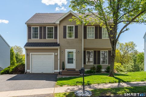 Photo of 8 Foot Circle #8, Wallingford, CT 06492 (MLS # 24164144)
