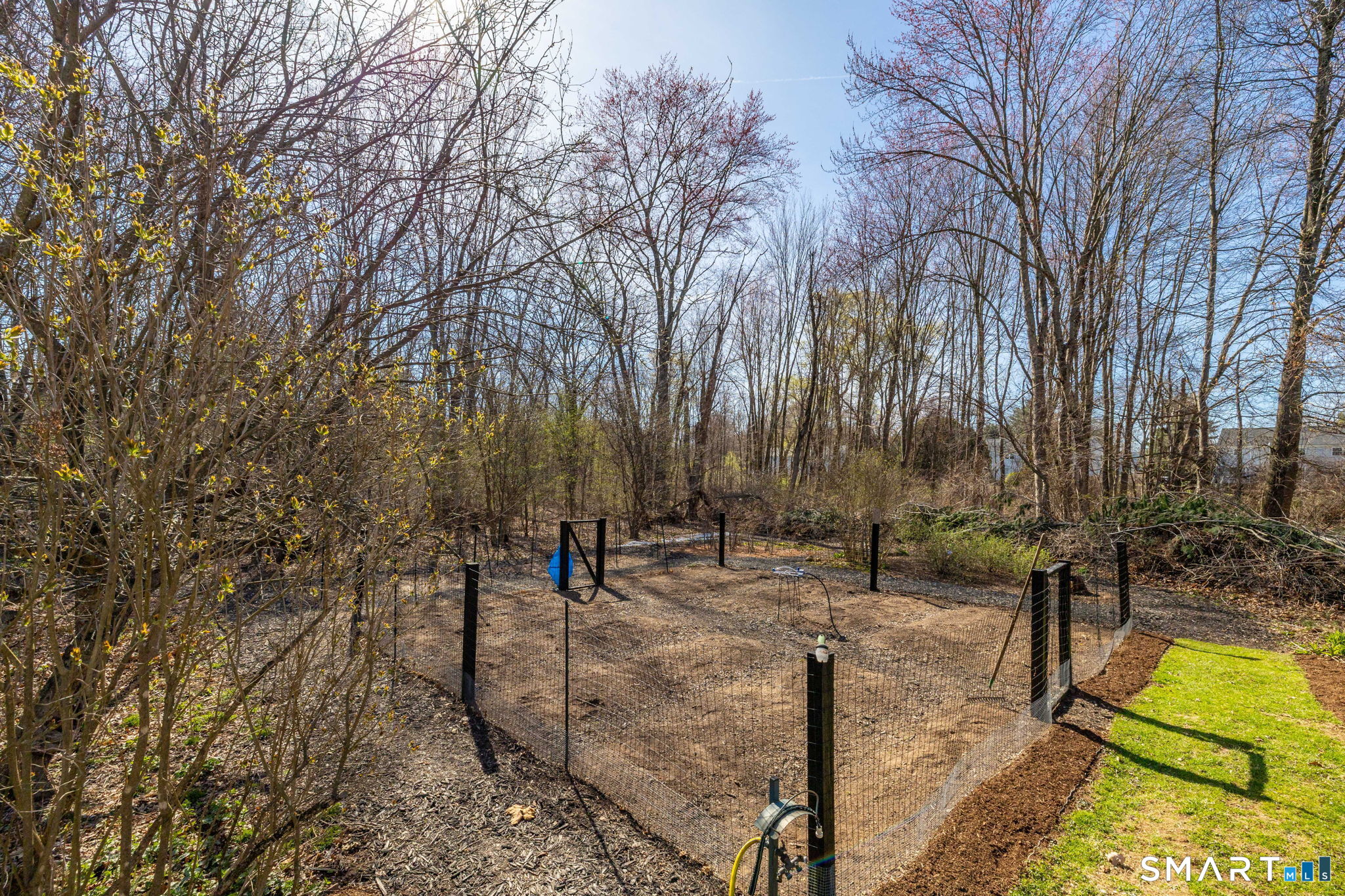 10 Eastfield Farms Drive