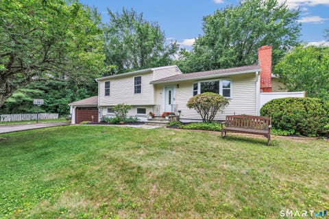 Photo of 17 Woodlawn Road, Monroe, CT 06468 (MLS # 24184704)