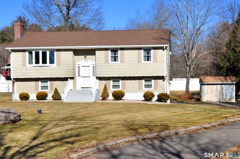 126 Turkey Hills Road East Granby CT 06026