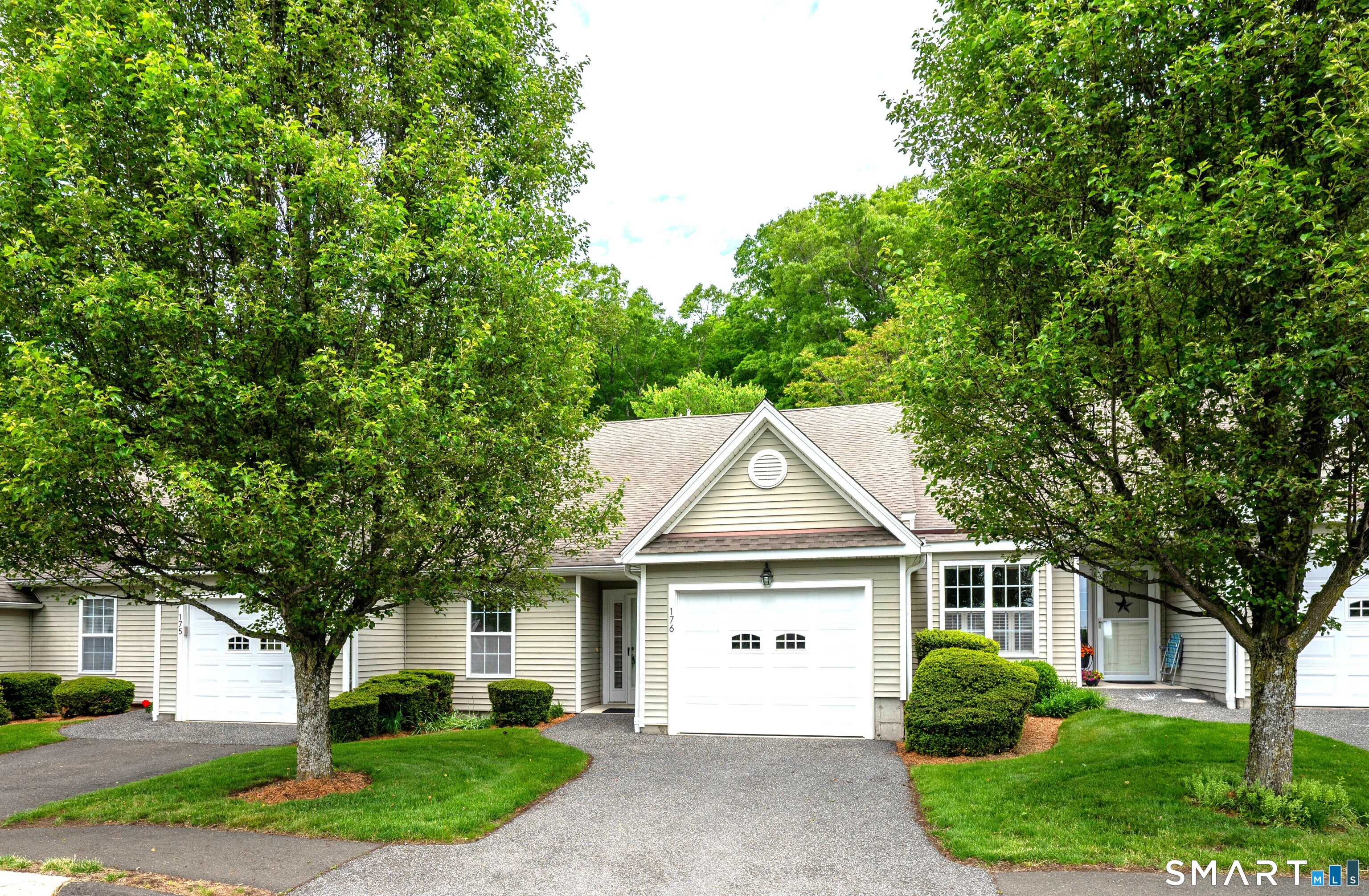 176 Julia Court 176