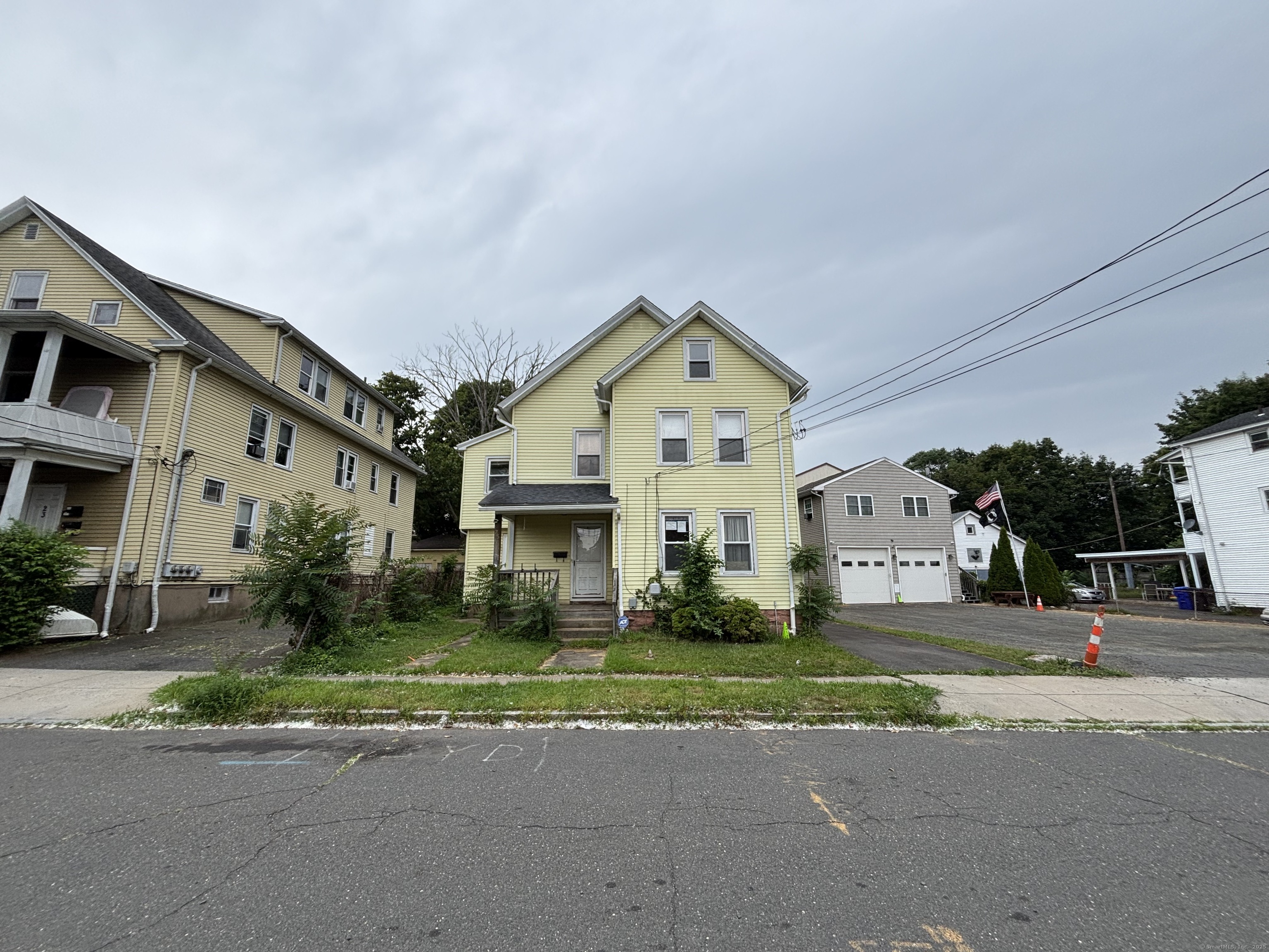 25 Clinton Avenue