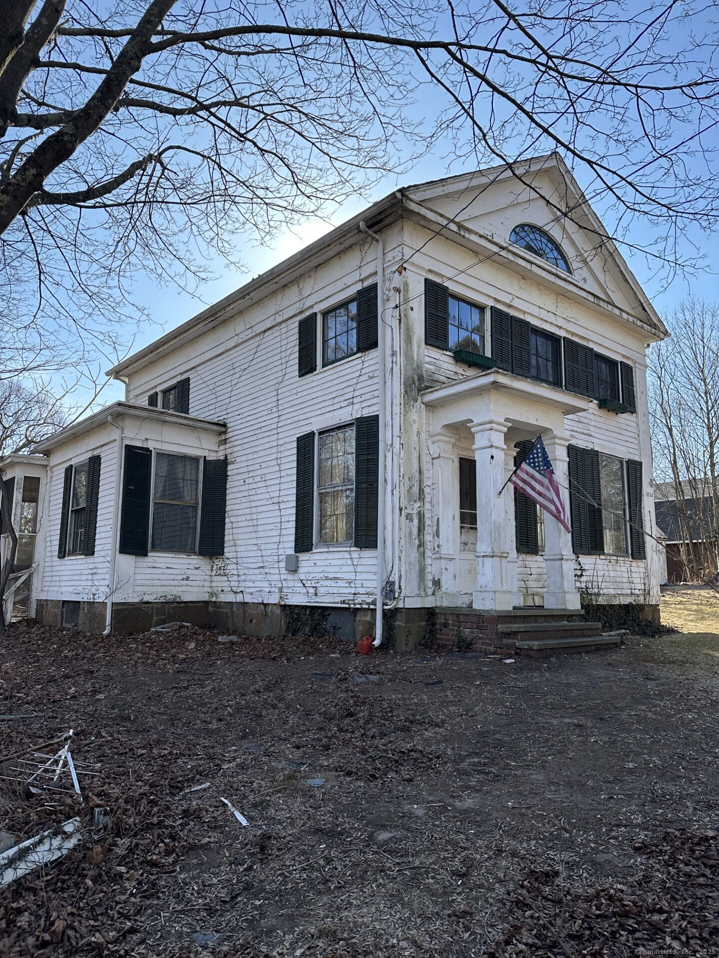 Mansur Road, Hamden, Connecticut - 3 Bedrooms  
2 Bathrooms  
7 Rooms - 