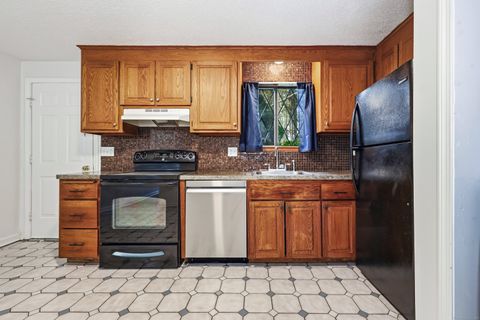 Tiny photo for 2 Branch Road #APT 3G, Thomaston, CT 06787 (MLS # 24135503)