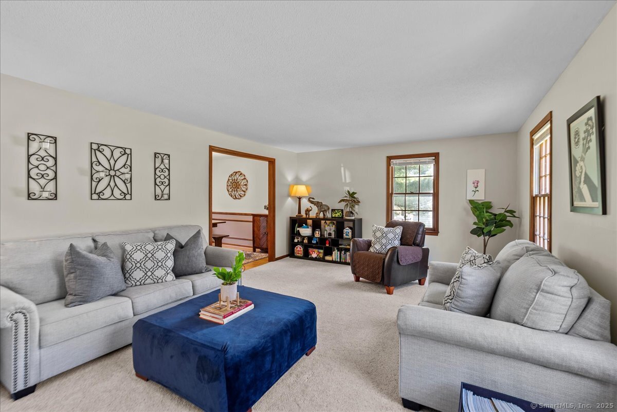 12 Weatherside Drive, Wallingford, Connecticut image 6