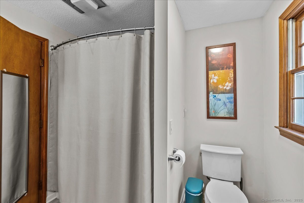 12 Weatherside Drive, Wallingford, Connecticut image 30
