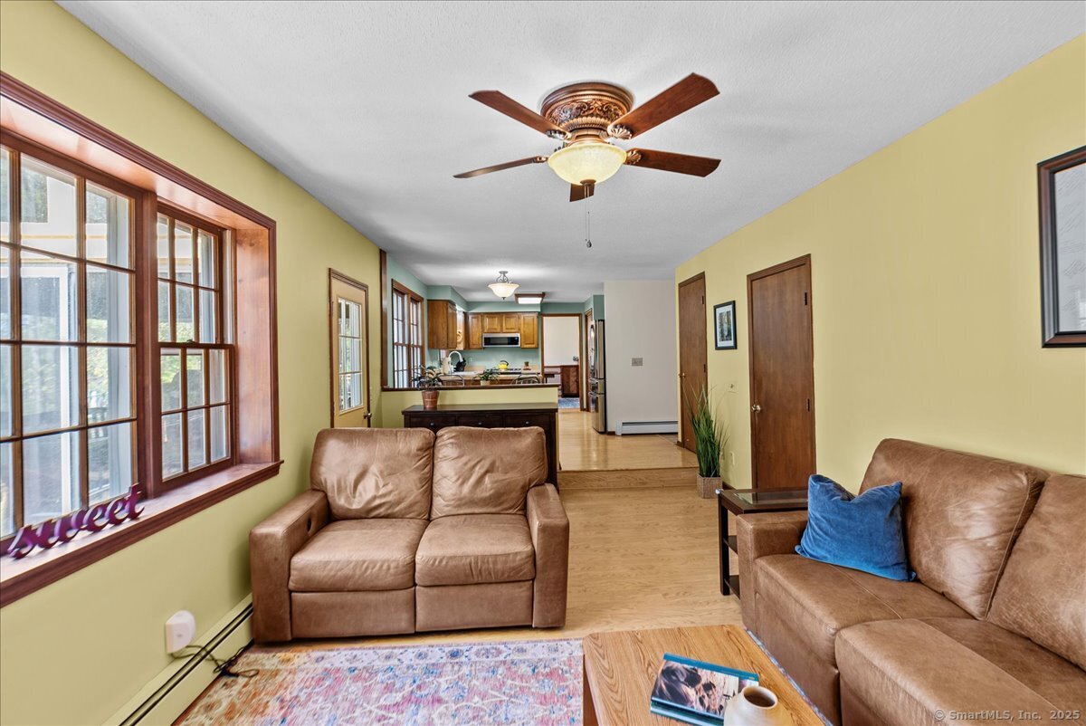 12 Weatherside Drive, Wallingford, Connecticut image 18