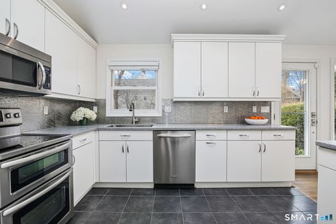 Tiny photo for 6 Field Crest Road, New Canaan, CT 06840 (MLS # 24156389)