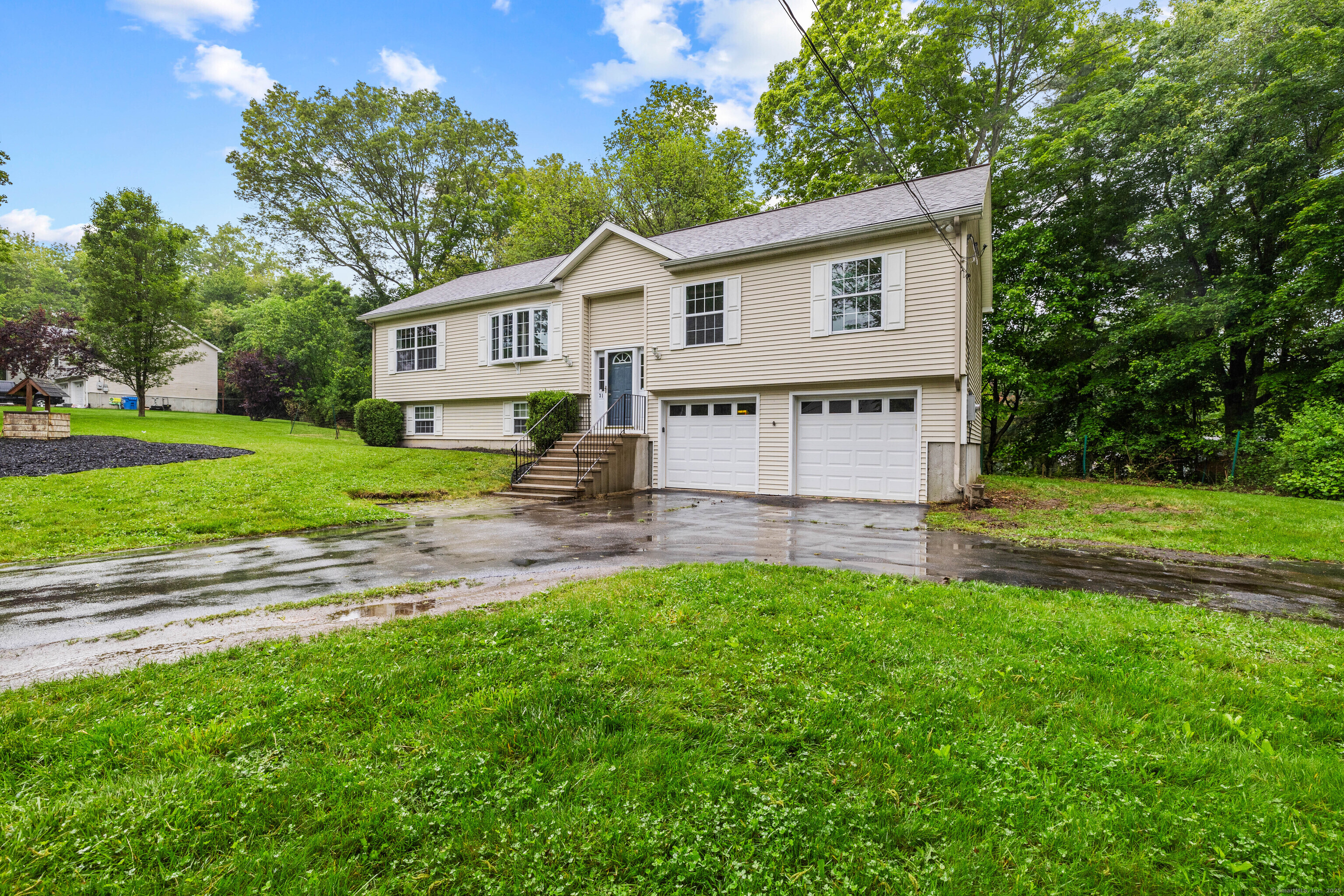 31 Town Farm Road, Ledyard, Connecticut image 2