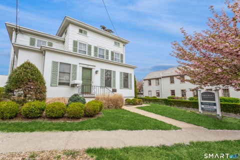 Photo of 37 Arch Street, Greenwich, CT 06830 (MLS # 24215289)
