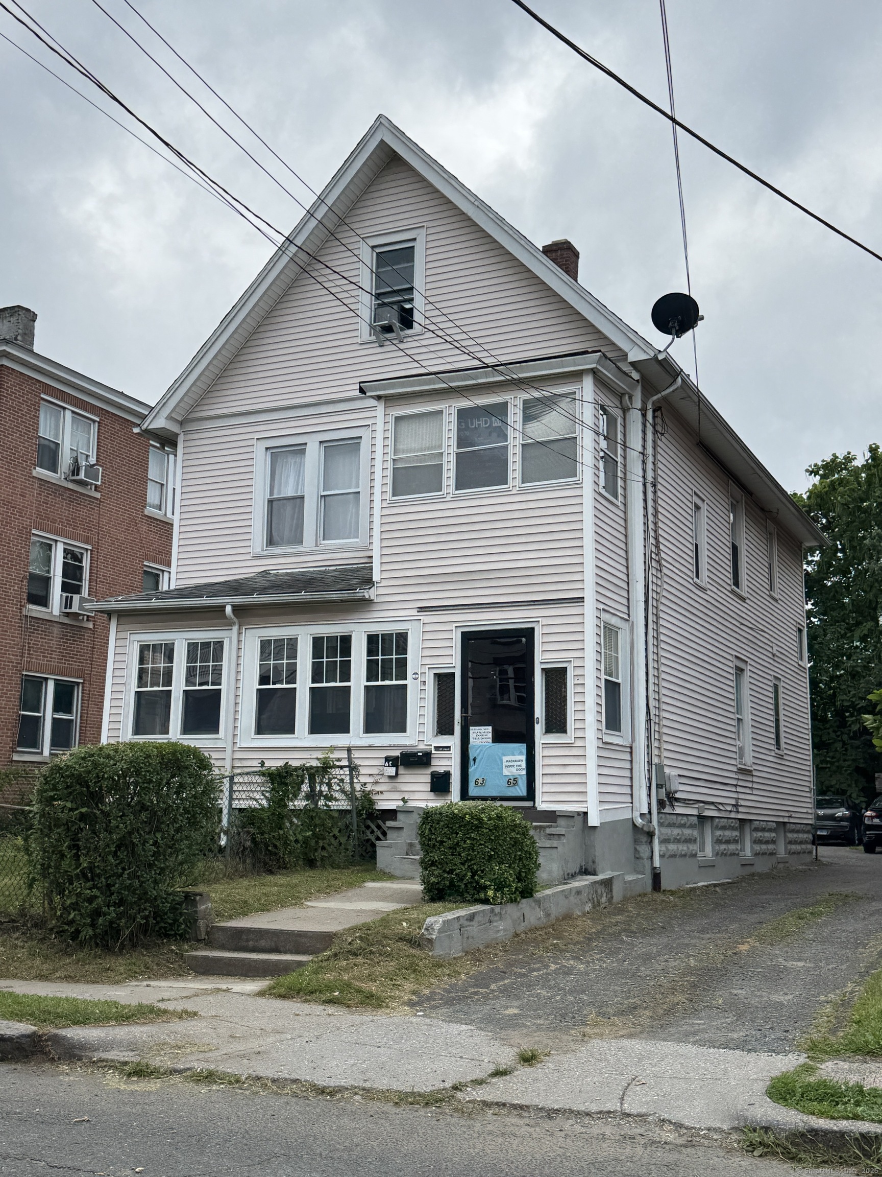 63 Standish Street
