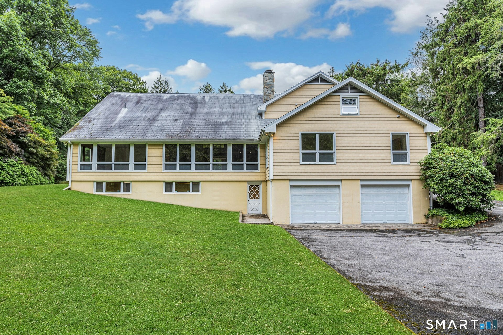 222 Brookside Road