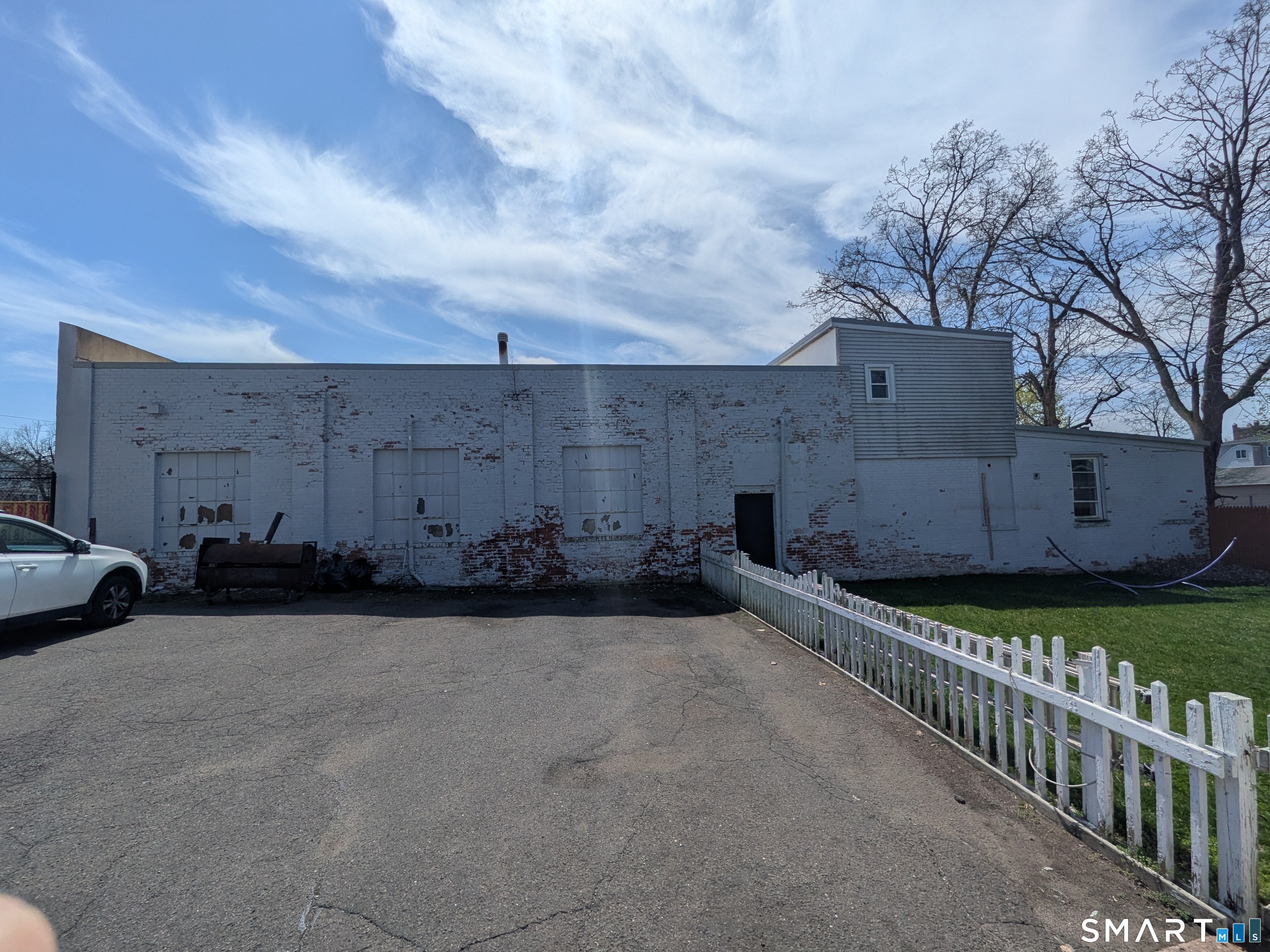 46 Clinton Avenue