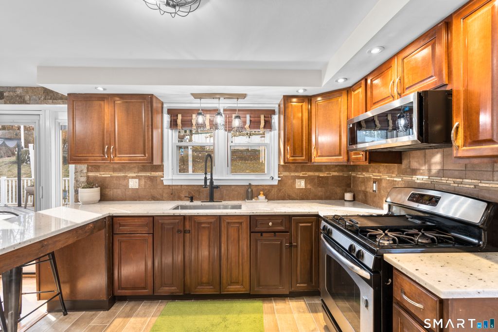 Photo of 170 Dayl Drive, Berlin, CT 06037 (MLS # 24143625)