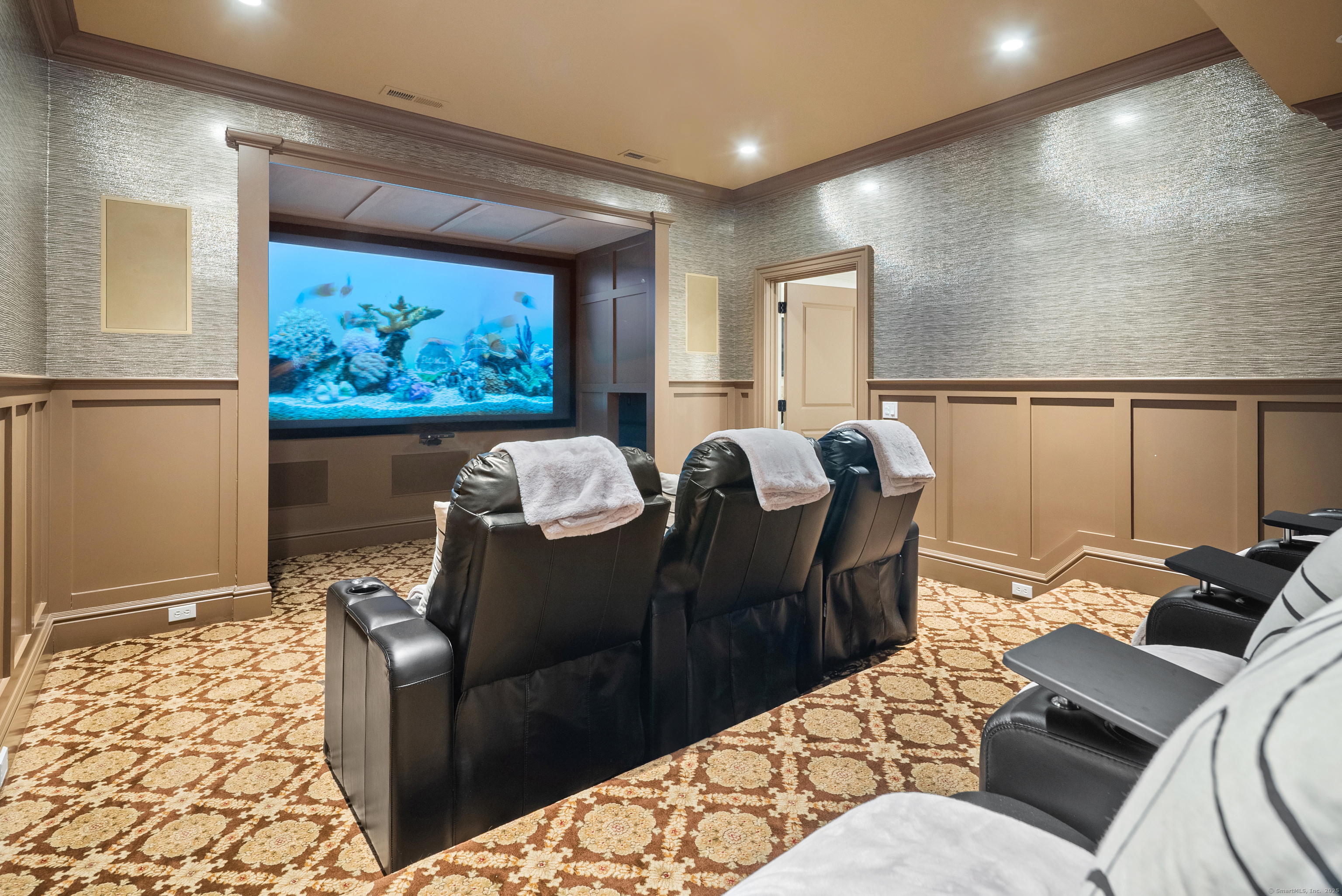 29 Sturges Commons, Westport, Connecticut image 36