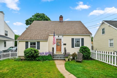 Single Family Residence in Norwalk CT 68 Lincoln Avenue Extension.jpg