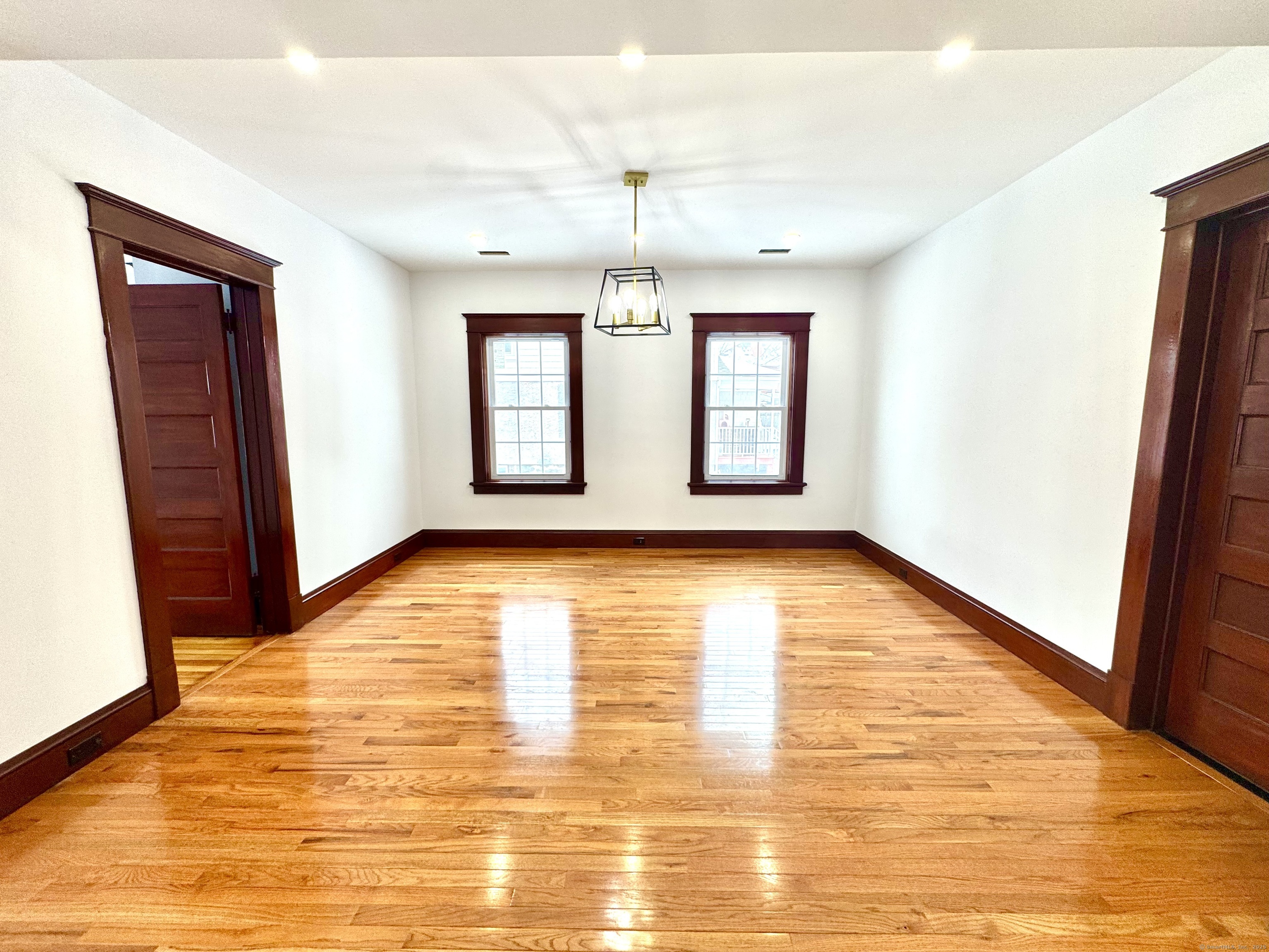 44 Locust Avenue, Danbury, Connecticut image 8