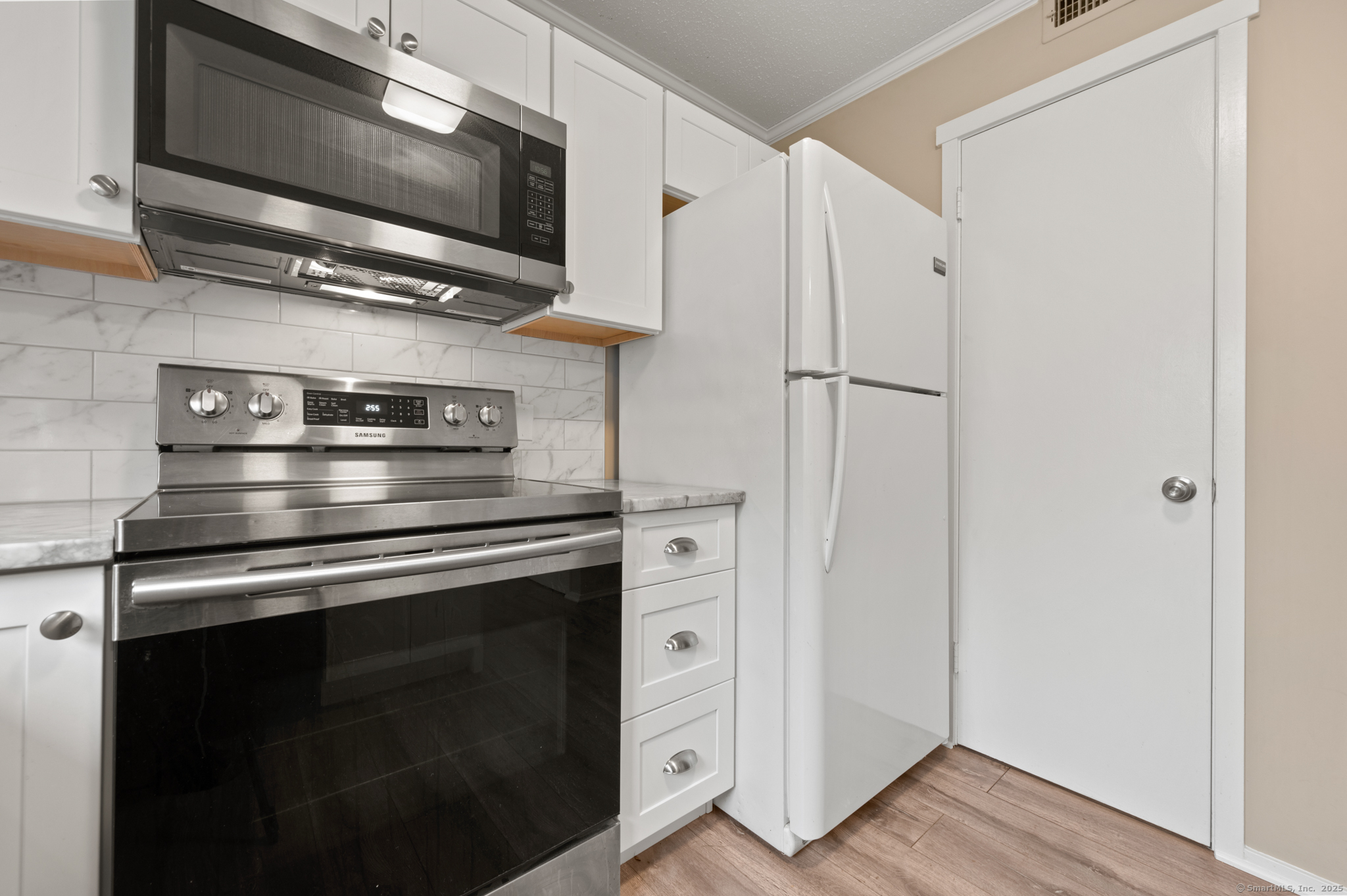 438 Heritage Village #B, Southbury, Connecticut image 7