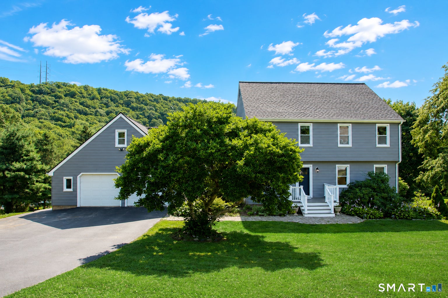 31 Cliffside Drive