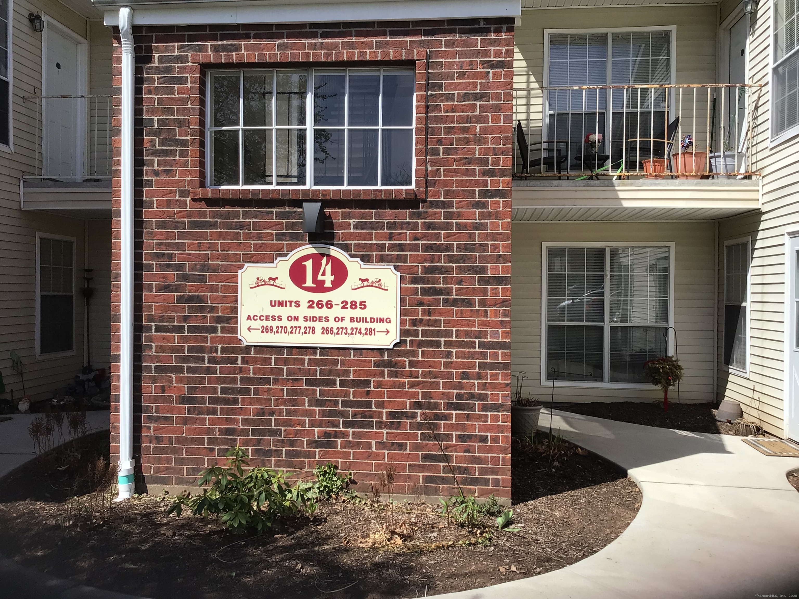 282 Carriage Crossing Lane #282, Middletown, Connecticut image 3