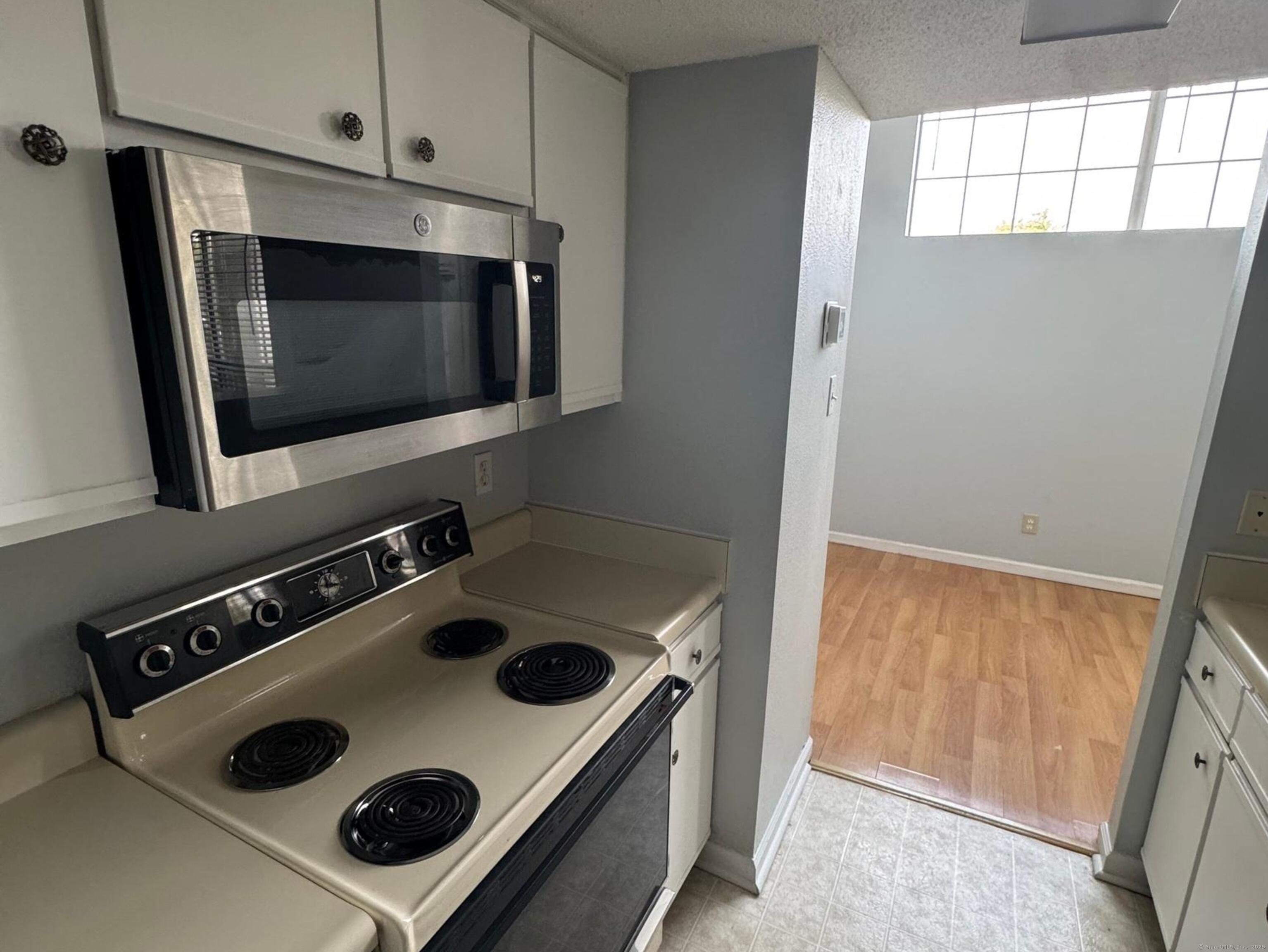 282 Carriage Crossing Lane #282, Middletown, Connecticut image 11