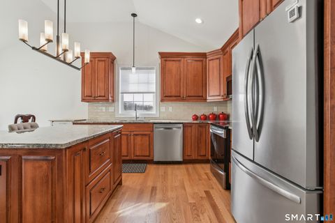 Tiny photo for 90 Applegate #181, Southington, CT 06489 (MLS # 24148677)