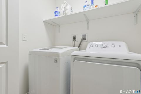 Tiny photo for 90 Applegate #181, Southington, CT 06489 (MLS # 24148677)