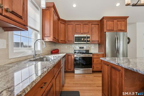 Tiny photo for 90 Applegate #181, Southington, CT 06489 (MLS # 24148677)