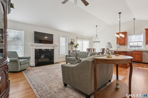 Tiny photo for 90 Applegate #181, Southington, CT 06489 (MLS # 24148677)