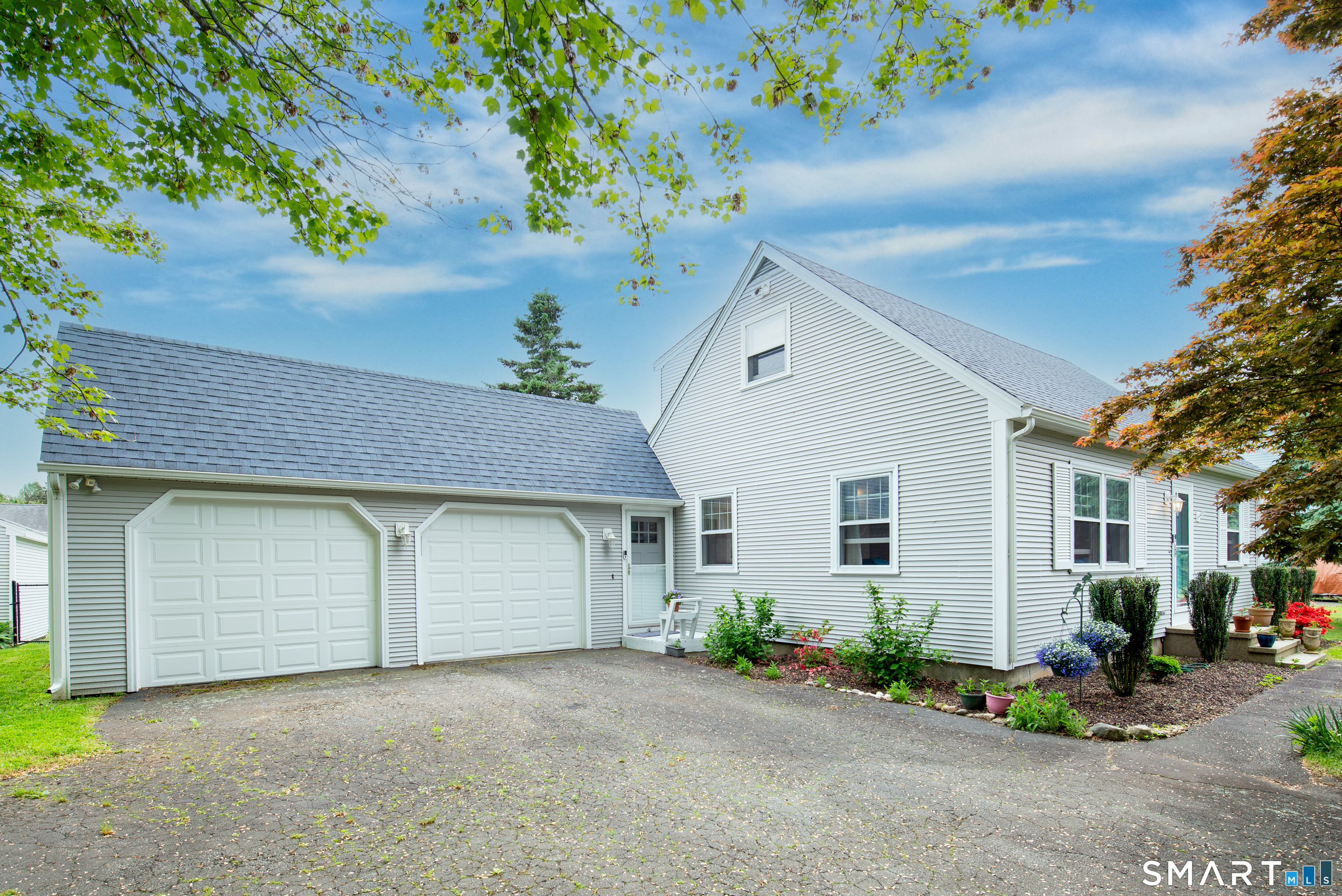 17 Willard Street