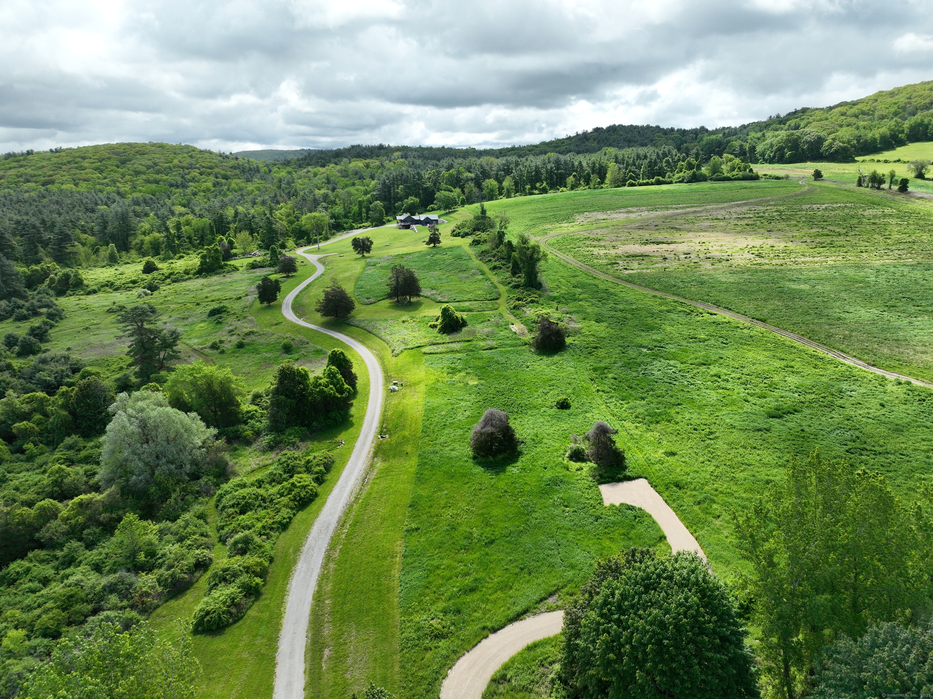 14 Red Mountain Road