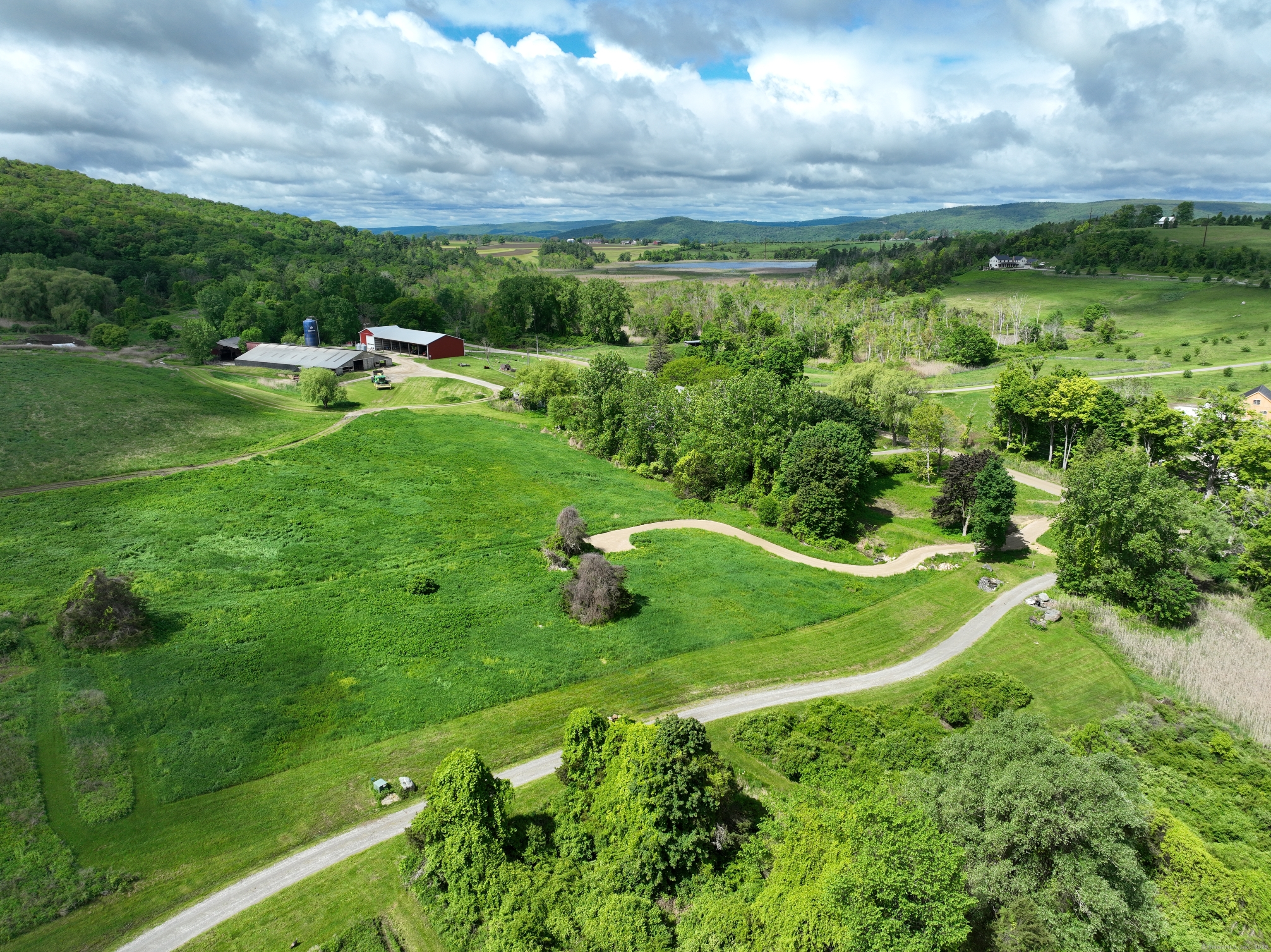 14 Red Mountain Road