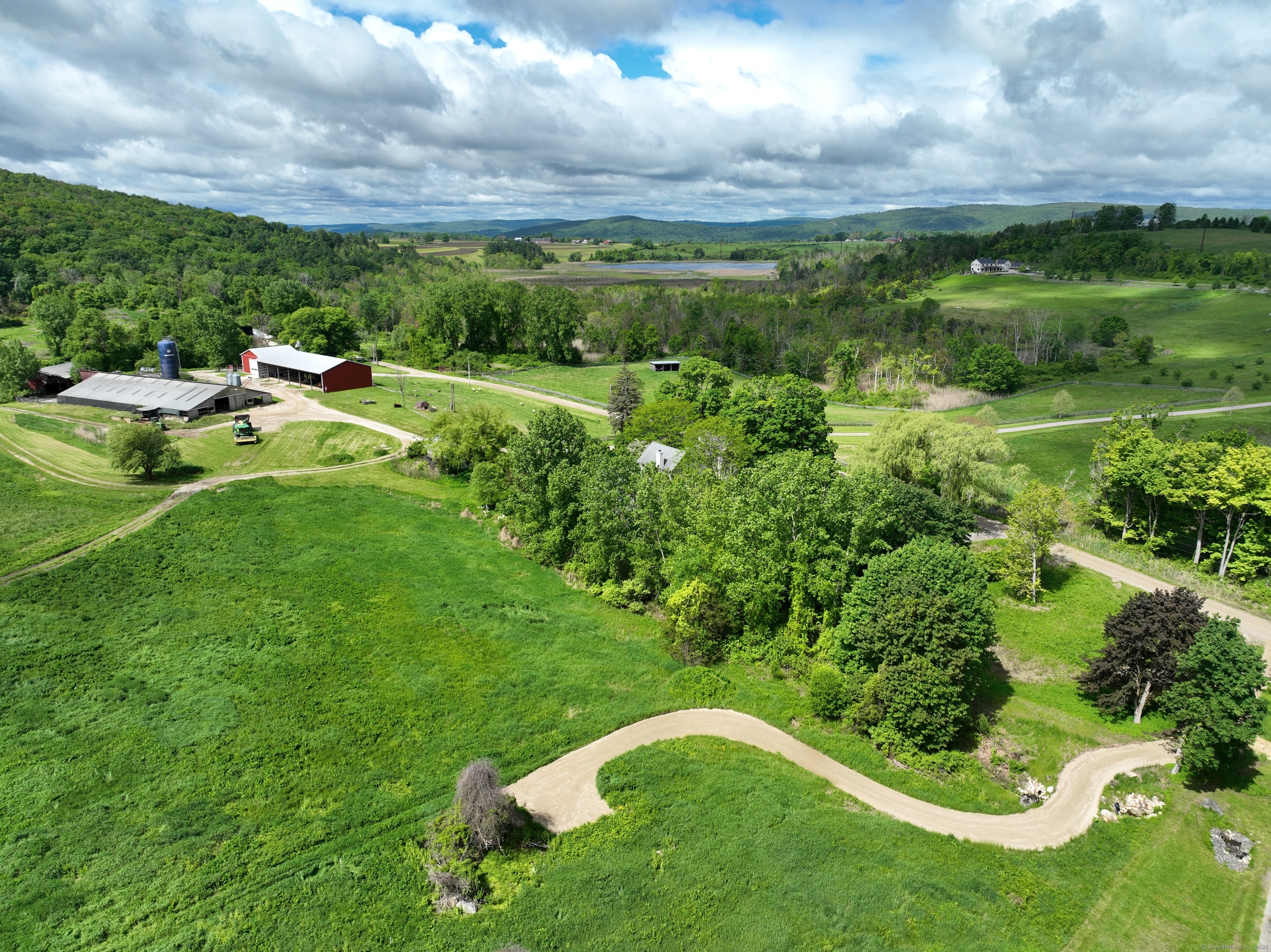 14 Red Mountain Road