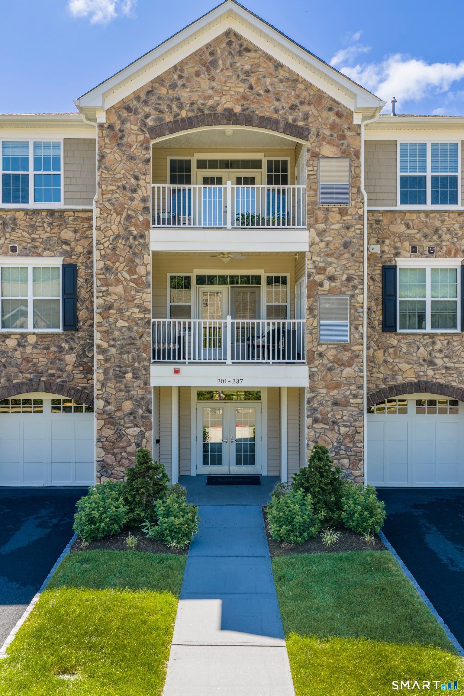 232 Brookside Court 232