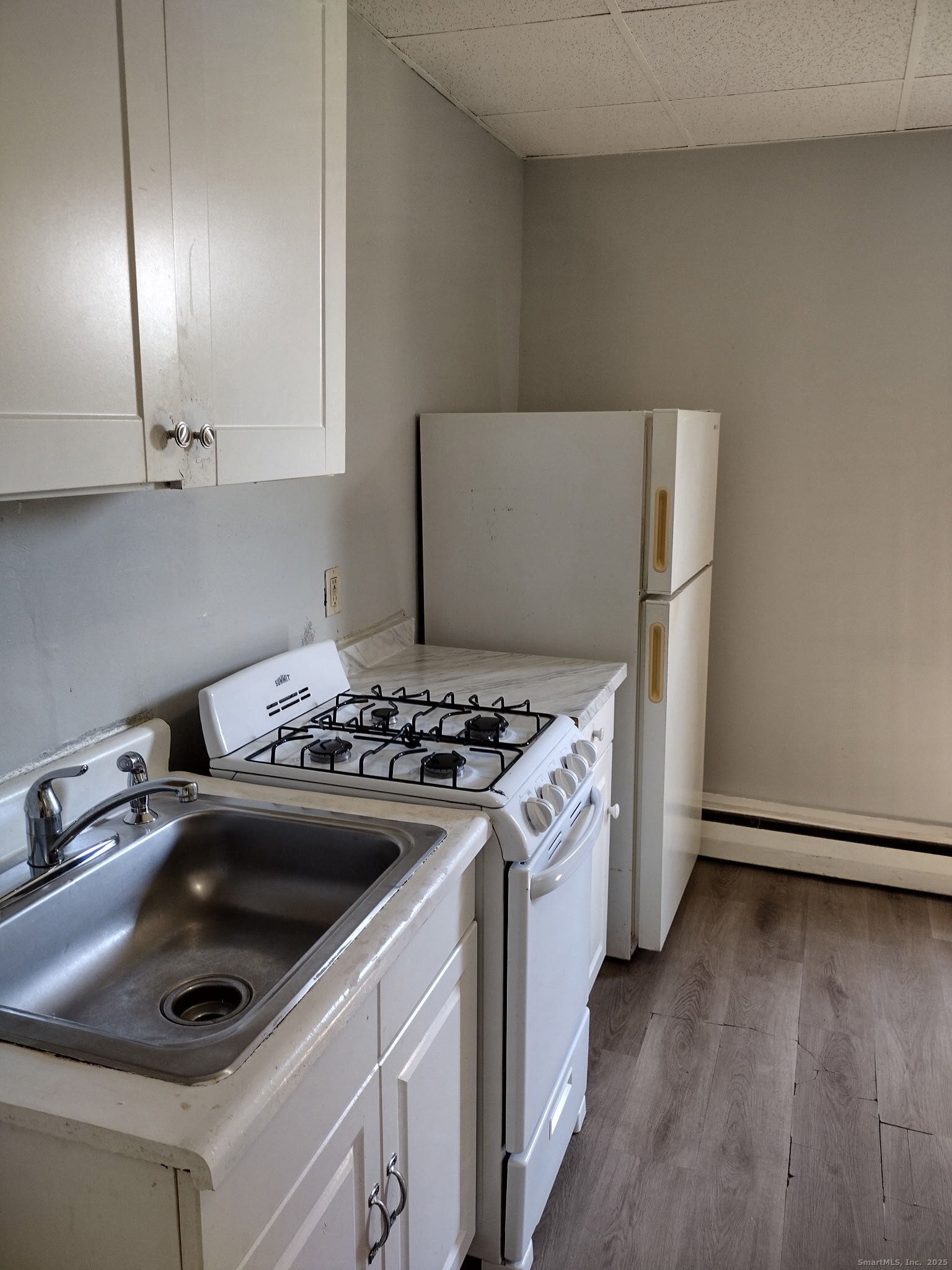 Waterbury, Connecticut 06705, United States, 1 Bedroom Bedrooms, ,1 BathroomBathrooms,Residential,Active,251820