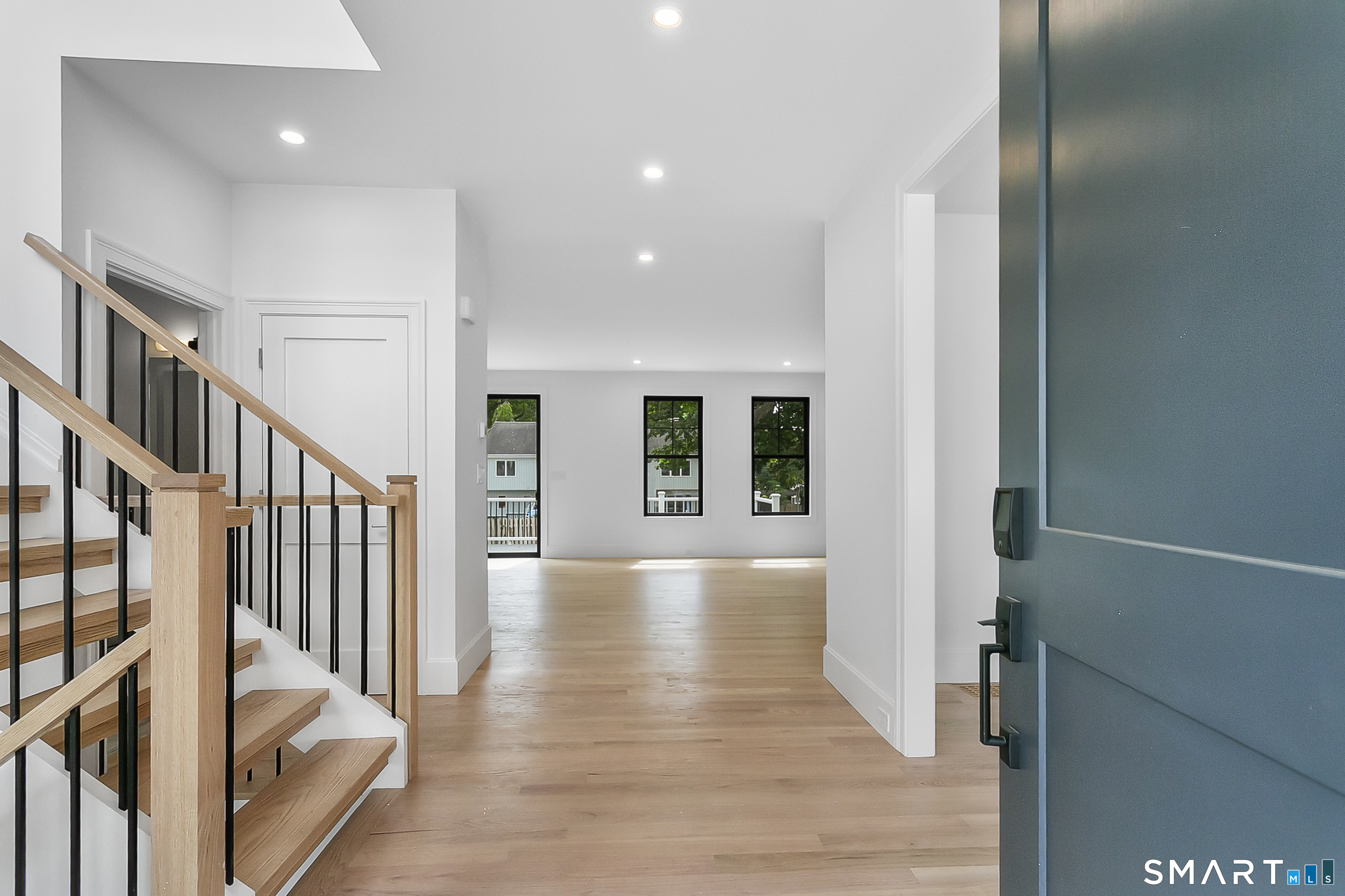 85 Oronoque Hills Road