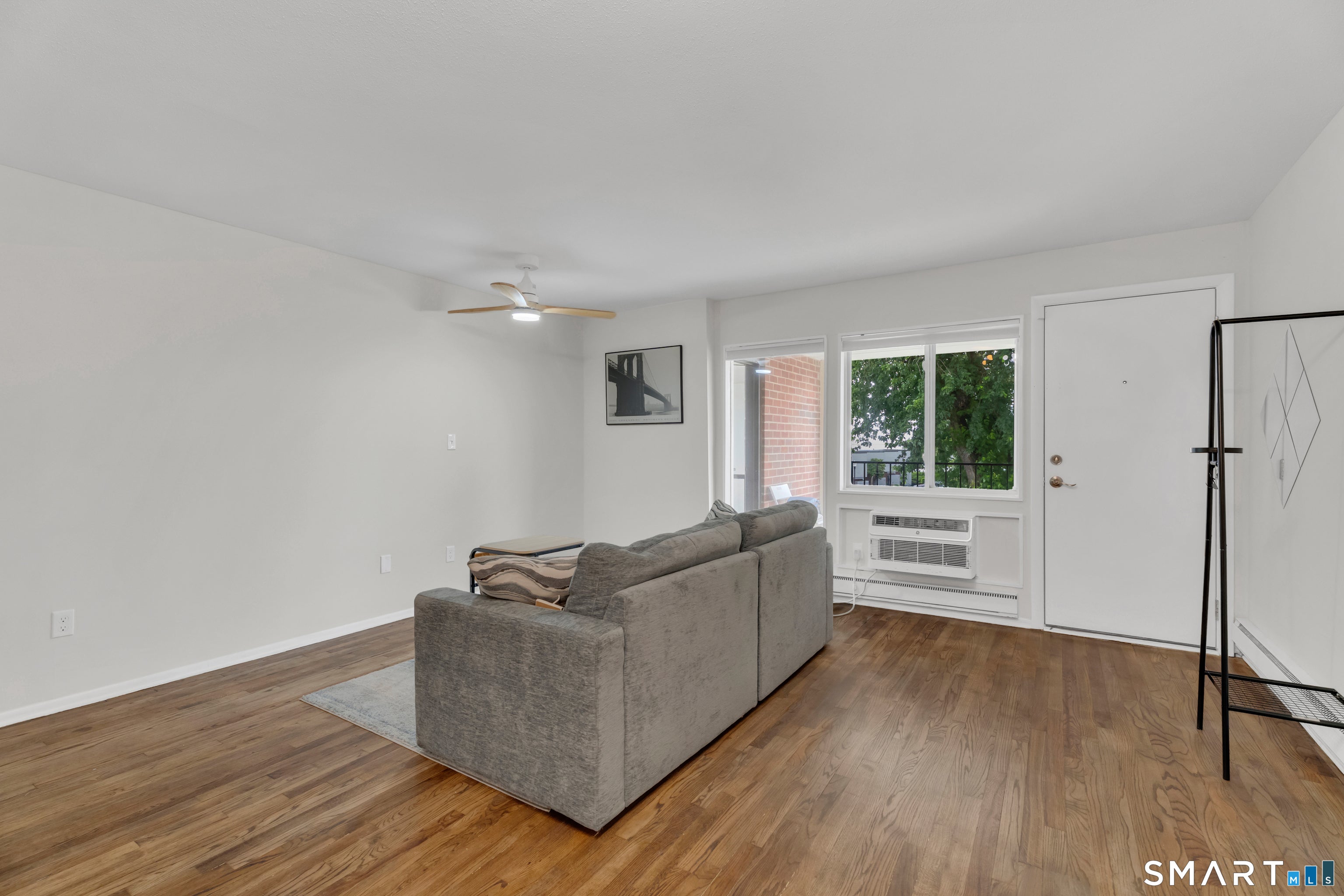 280 West Walk 280