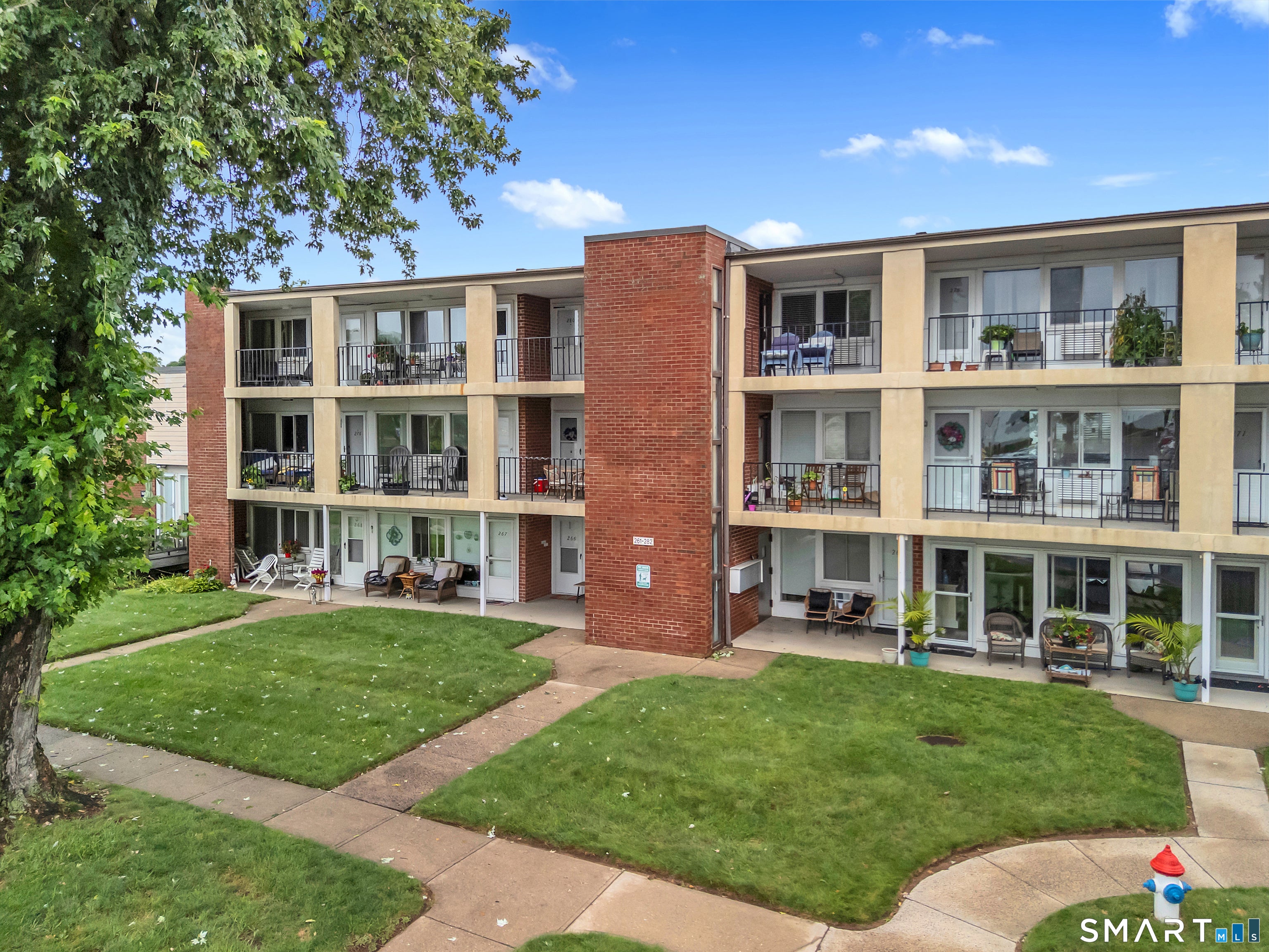 280 West Walk 280