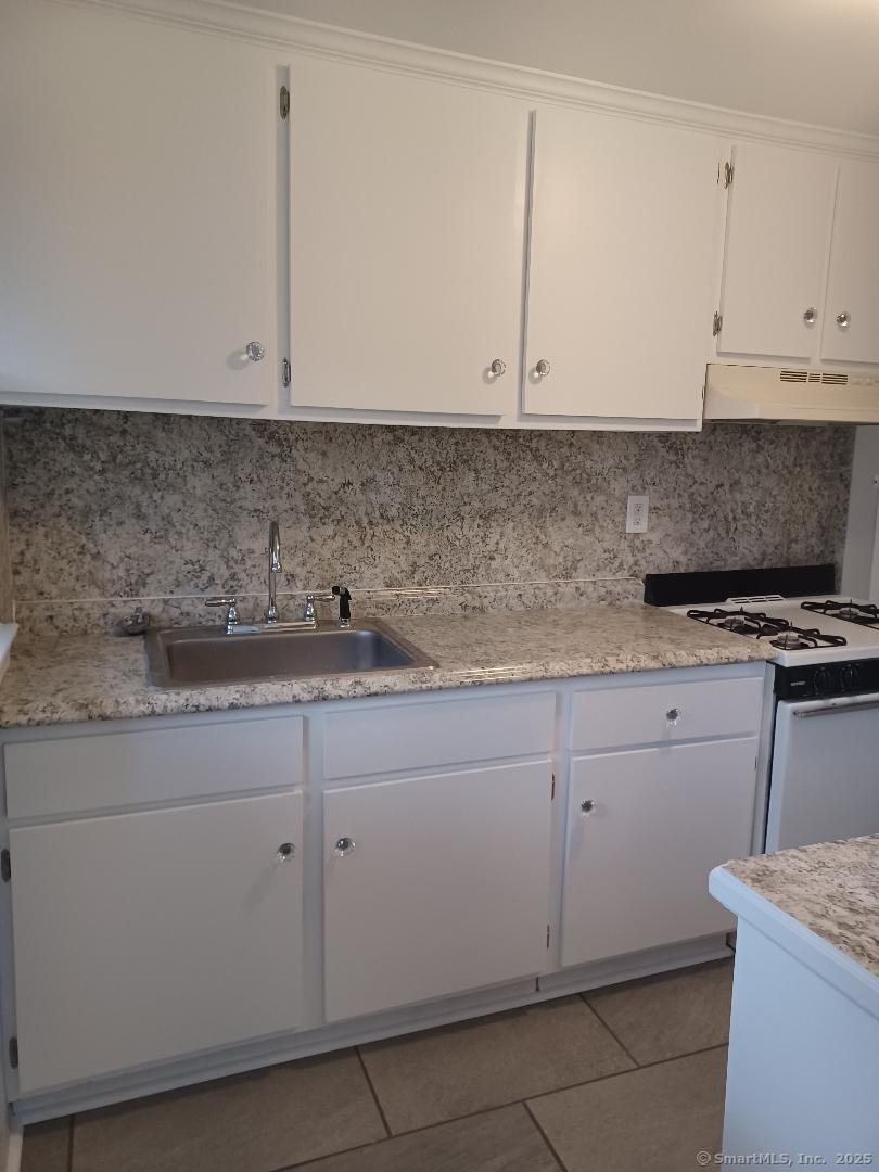 30 Virginia Avenue #30, Bridgeport, Connecticut image 4