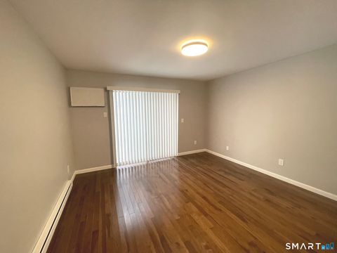 Tiny photo for 31 Willow Springs #31, New Milford, CT 06776 (MLS # 24146660)