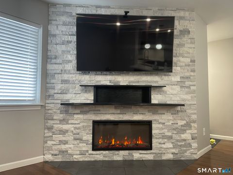 Tiny photo for 31 Willow Springs #31, New Milford, CT 06776 (MLS # 24146660)