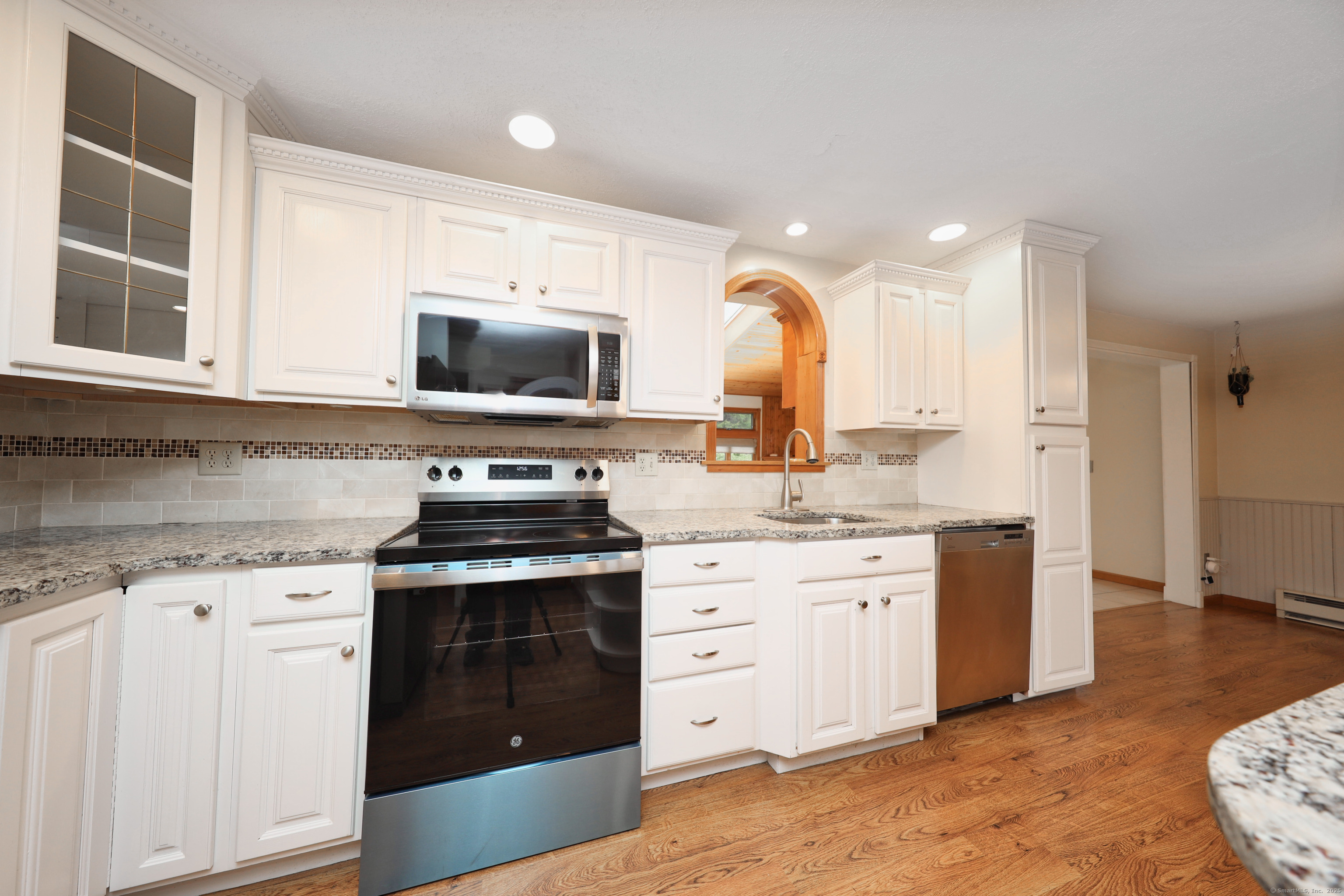 39 Brighton Road, Naugatuck, Connecticut image 13