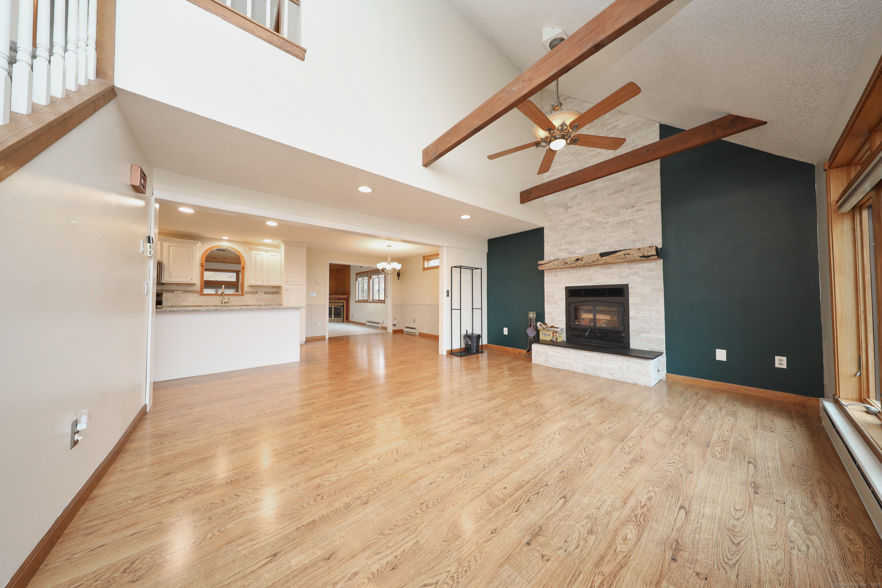 39 Brighton Road, Naugatuck, Connecticut image 3