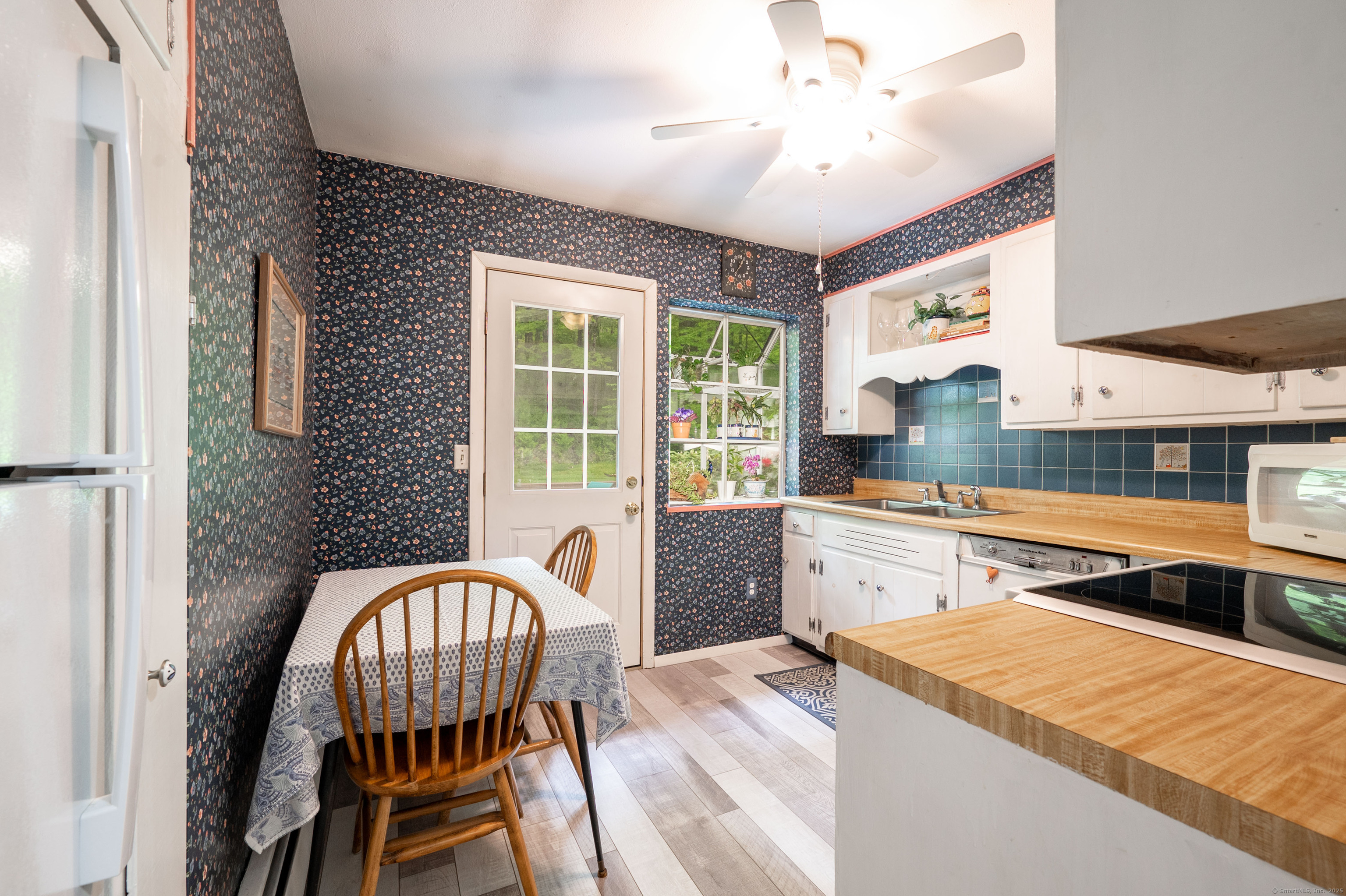 5 Old Bethel Road, Newtown, Connecticut image 18