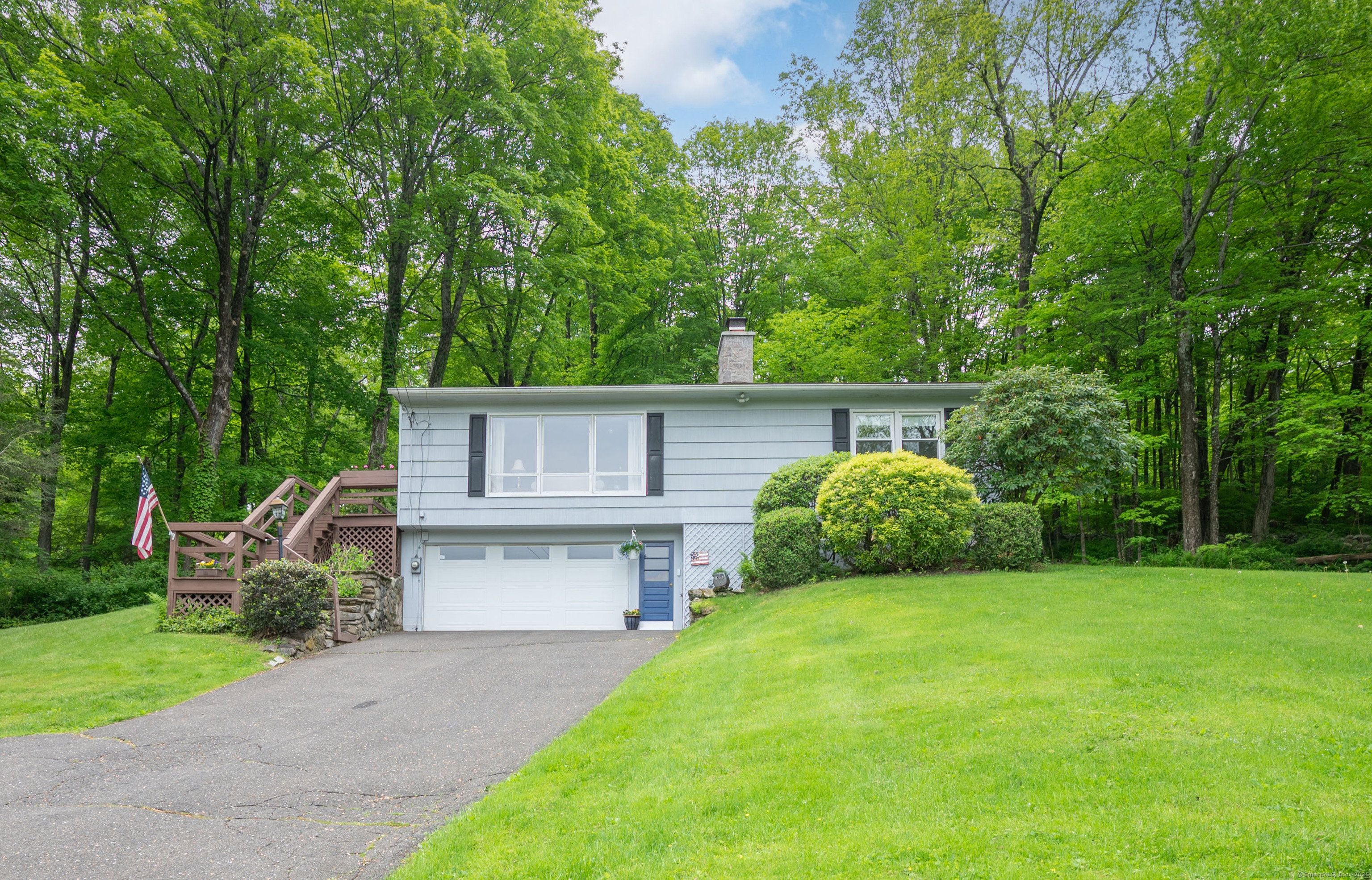5 Old Bethel Road, Newtown, Connecticut image 1